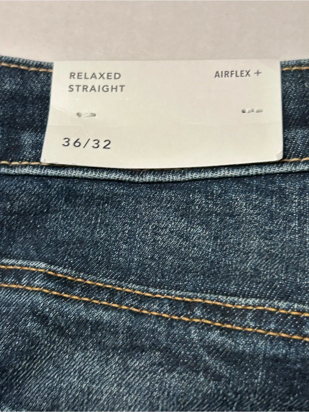 NWT American Eagle Men’s Relaxed Straight Jeans Deep Indigo 36x32